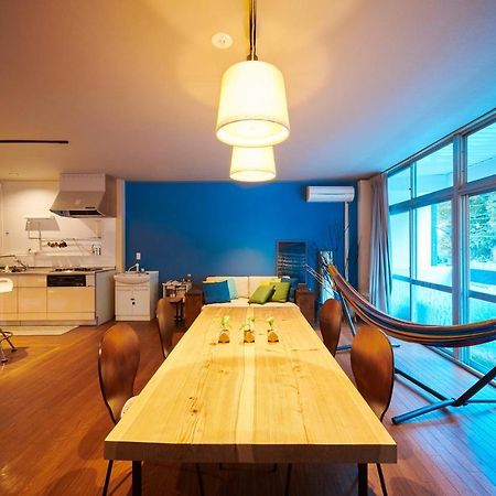 Hostel Coliberty Tokushima Esterno foto