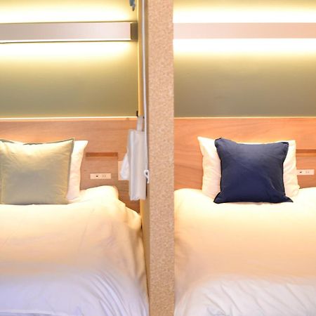 Hostel Coliberty Tokushima Esterno foto